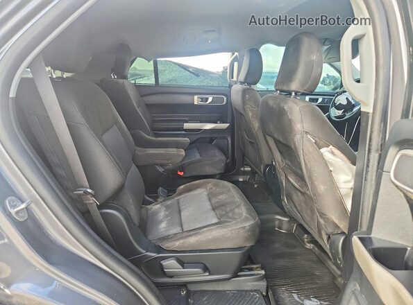 1FMSK7DH4NGA38112 2022 FORD EXPLORER Gray Вид задньої частини салону