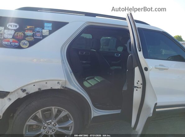 1FMSK7DH4PGA47461 2023 FORD EXPLORER White Vista de la etiqueta del VIN