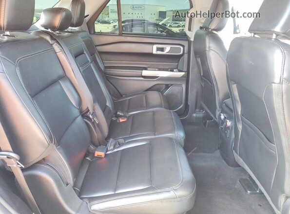 1FMSK7DH5NGA79168 2022 FORD EXPLORER Blue უკანა სალონის ხედი