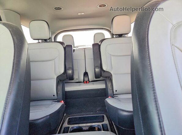 1FMSK7DH6MGB15643 2021 FORD EXPLORER White უკანა სავარძლების ხედი