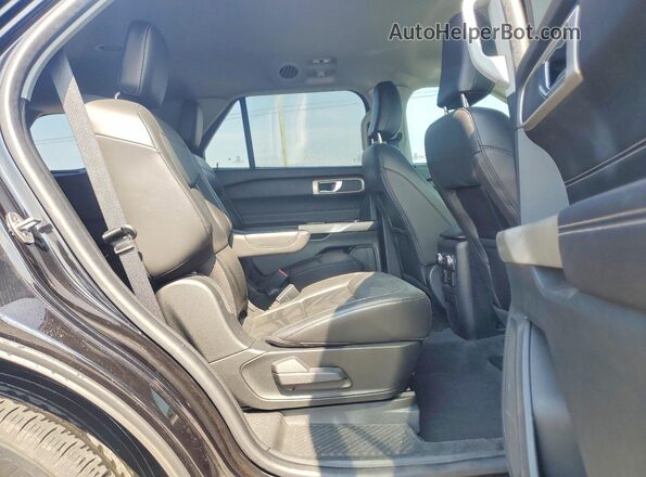 1FMSK7DH6NGA76828 2022 FORD EXPLORER Black Widok wnętrza z tyłu
