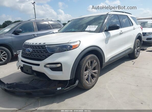 1FMSK7DH6NGB43475 2022 FORD EXPLORER White Vista tres cuartos delantera izquierda