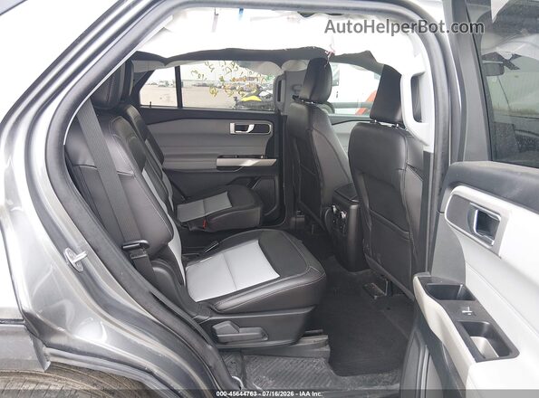 1FMSK7DH6RGA17557 2024 FORD EXPLORER Gray Widok naklejki z numerem VIN