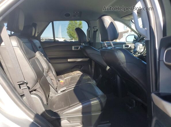 1FMSK7DH7PGB71935 2023 FORD EXPLORER Серебряный Вид задних сидений