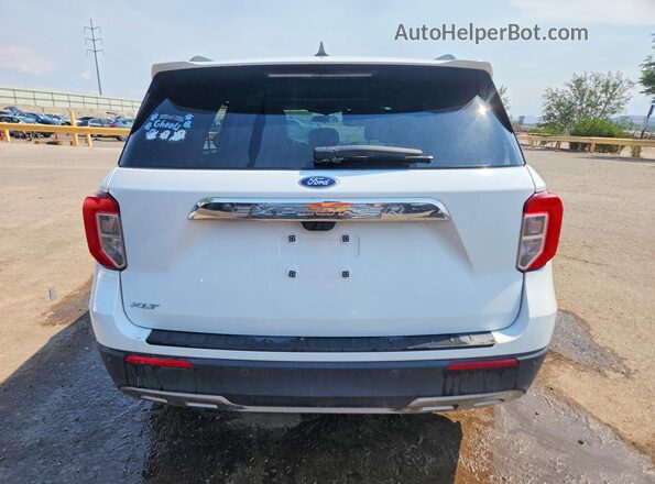 1FMSK7DH8PGB72303 2023 FORD EXPLORER White Widok z tyłu
