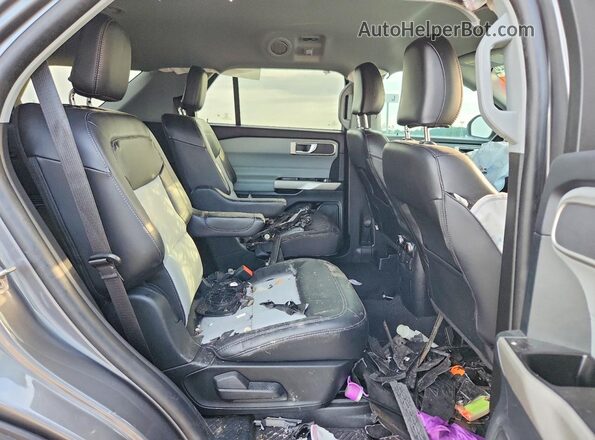 1FMSK7DH9PGB87828 2023 FORD EXPLORER Gray Rear interior view