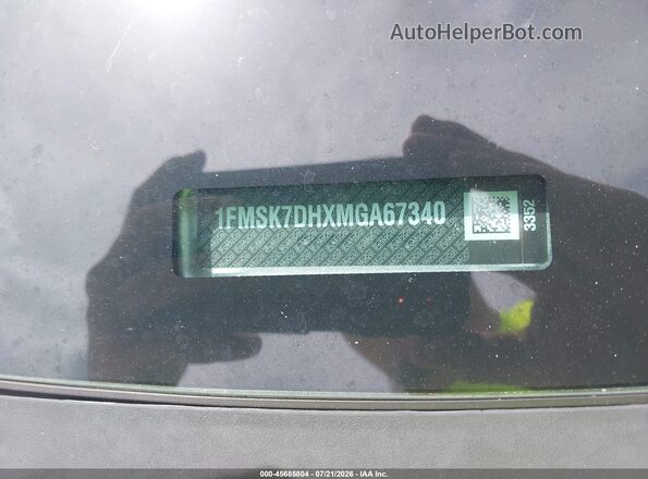 1FMSK7DHXMGA67340 2021 FORD EXPLORER Silver Widok komory silnika