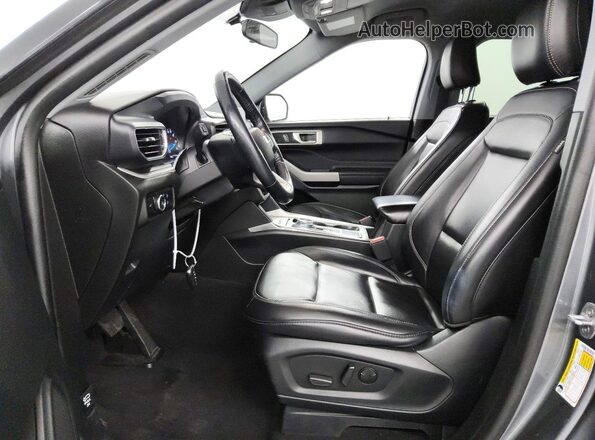 1FMSK7DHXPGA86913 2023 FORD EXPLORER Gray Vista interior delantera