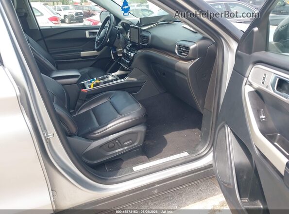 1FMSK7FH2MGB50547 2021 FORD EXPLORER Silver Front interior view
