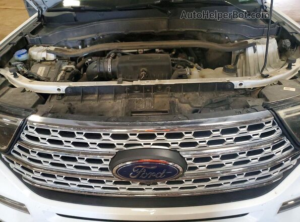 1FMSK7FH5MGA16471 2021 FORD EXPLORER White Widok wnętrza z tyłu
