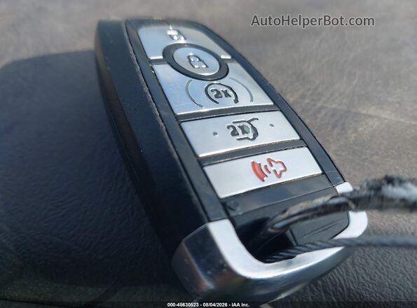 1FMSK7FH5MGB50798 2021 FORD EXPLORER Белый Вид панели приборов