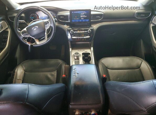 1FMSK7FH8MGA85025 2021 FORD EXPLORER Silver Vista del salpicadero
