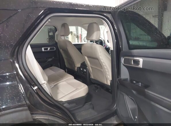 1FMSK8BB3NGC22395 2022 FORD EXPLORER Черный Вид наклейки с VIN-кодом