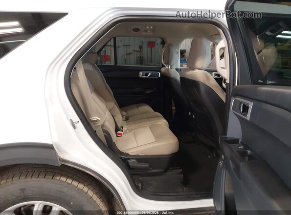 1FMSK8BH8LGC68743 2020 FORD EXPLORER White Widok naklejki z numerem VIN