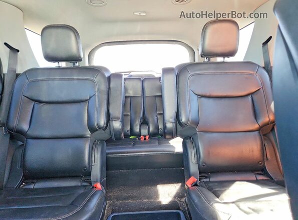 1FMSK8DH1LGC44362 2020 FORD EXPLORER White Вид задніх сидінь