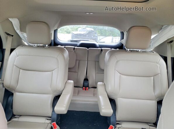 1FMSK8DH1NGA06983 2022 FORD EXPLORER Black Widok tylnych siedzeń