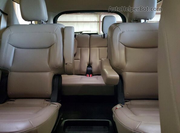 1FMSK8DH2MGA67063 2021 FORD EXPLORER White Вид задніх сидінь