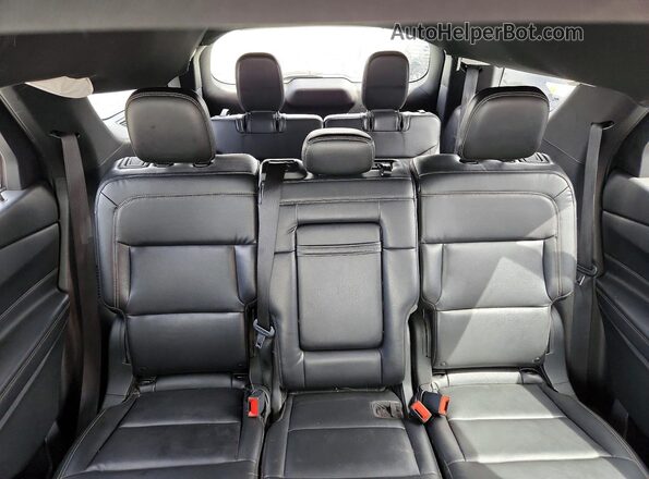 1FMSK8DH3LGB50872 2020 FORD EXPLORER Серебряный Вид задних сидений