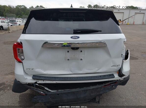 1FMSK8DH3MGA25923 2021 FORD EXPLORER White Widok z przodu