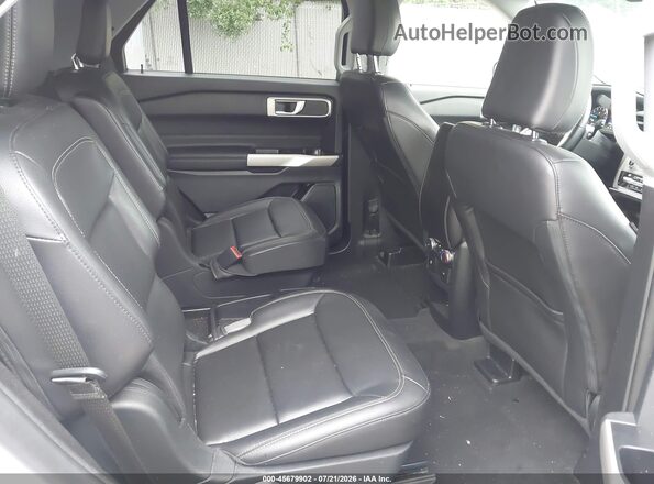 1FMSK8DH3MGA25923 2021 FORD EXPLORER White Widok naklejki z numerem VIN
