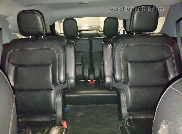 1FMSK8DH3MGA31074 2021 FORD EXPLORER Gray უკანა სავარძლების ხედი