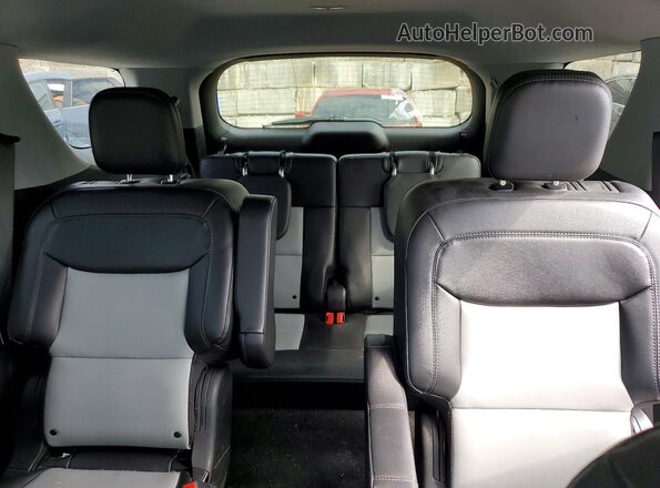 1FMSK8DH3PGB71792 2023 FORD EXPLORER Gray Հետևի նստատեղերի տեսք