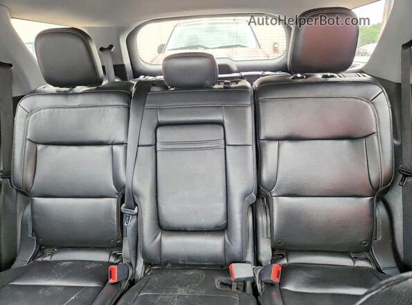 1FMSK8DH6LGC69757 2020 FORD EXPLORER Blue Rear seats view