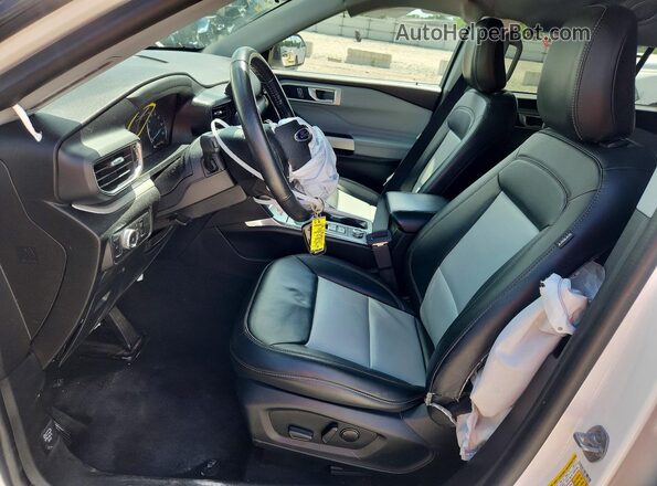 1FMSK8DH6NGA76995 2022 FORD EXPLORER White Vista interior delantera