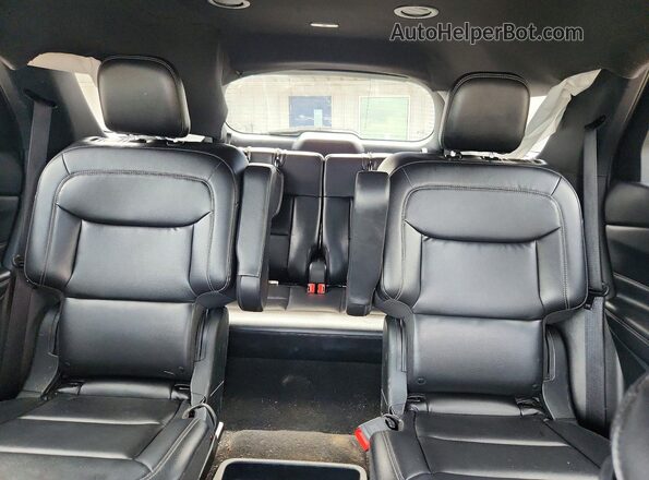 1FMSK8DH7LGA90952 2020 FORD EXPLORER Blue Rear seats view