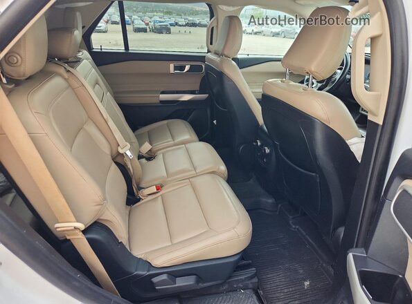 1FMSK8DH7LGD16813 2020 FORD EXPLORER White Rear seats view