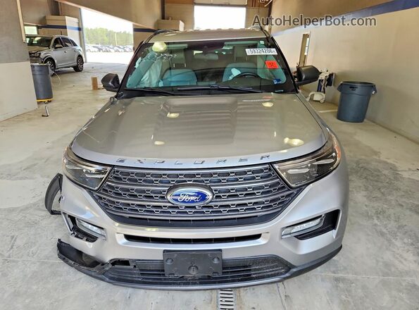 1FMSK8DH7MGB40900 2021 FORD EXPLORER Silver Front view