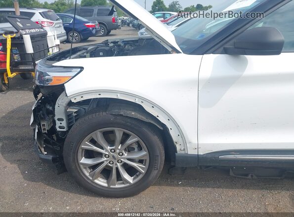 1FMSK8DH7NGA04414 2022 FORD EXPLORER White Widok z przodu