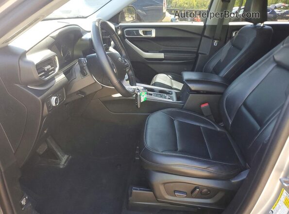 1FMSK8DH7NGA47067 2022 FORD EXPLORER Silver Սալոնի դիմացի տեսք