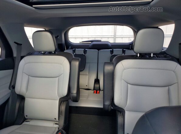1FMSK8DH8MGA38599 2021 FORD EXPLORER White Вид задніх сидінь
