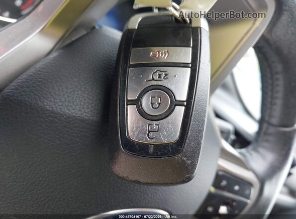 1FMSK8DH9MGA51717 2021 FORD EXPLORER White Widok deski rozdzielczej