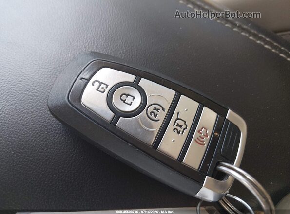 1FMSK8DH9PGA56212 2023 FORD EXPLORER Белый Вид панели приборов