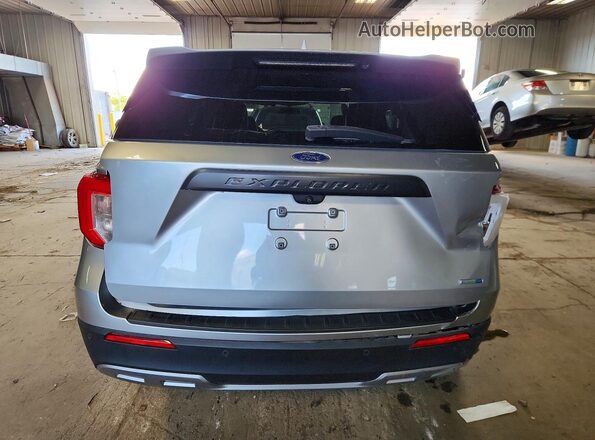 1FMSK8DHXLGC87291 2020 FORD EXPLORER Silver Rear view