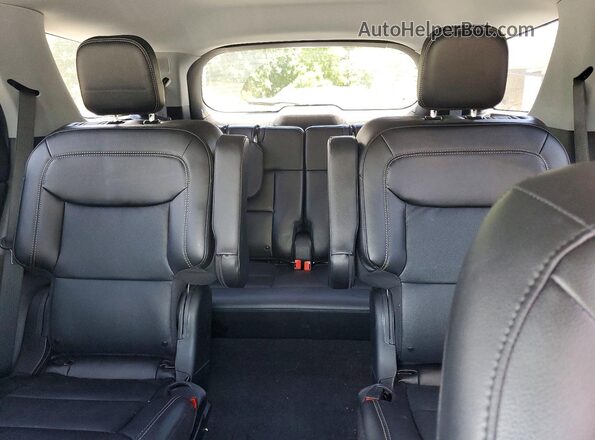 1FMSK8FH0RGA67888 2024 FORD EXPLORER White Вид задніх сидінь
