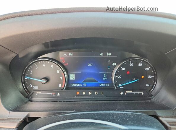 1FMSK8FH1MGC26524 2021 FORD EXPLORER White Սարքավորումների վահանակի տեսք