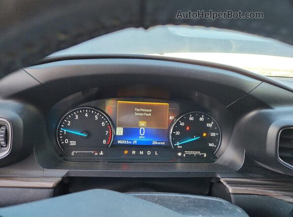 1FMSK8FH2MGA23948 2021 FORD EXPLORER Black Widok zestawu wskaźników