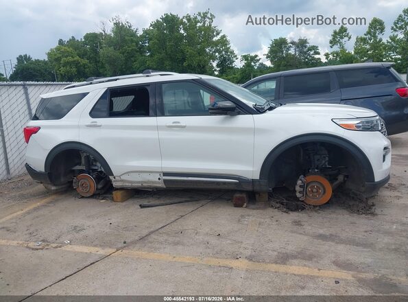 1FMSK8FH2MGC28797 2021 FORD EXPLORER White უკანა სალონის ხედი