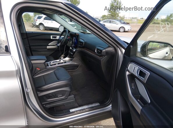 1FMSK8FH2RGA56441 2024 FORD EXPLORER Silver Vista interior delantera