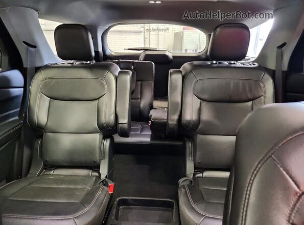 1FMSK8FH3LGC91115 2020 FORD EXPLORER Charcoal Widok tylnych siedzeń