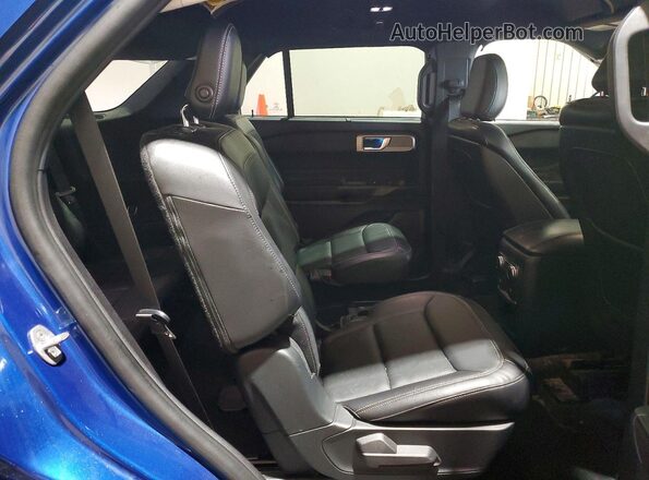1FMSK8FH5LGA21898 2020 FORD EXPLORER Blue Rear interior view
