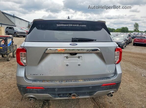 1FMSK8FH5NGC37320 2022 FORD EXPLORER Silver Widok z tyłu