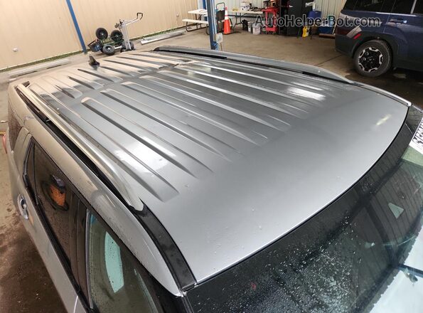 1FMSK8FH8RGA29633 2024 FORD EXPLORER Silver Widok wnętrza 360 stopni