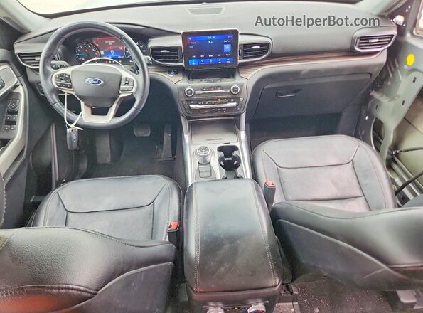 1FMSK8FHXLGD05740 2020 FORD EXPLORER Silver Dashboard view