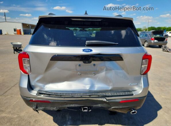 1FMSK8KH1PGB03526 2023 FORD EXPLORER Silver უკანა ხედი