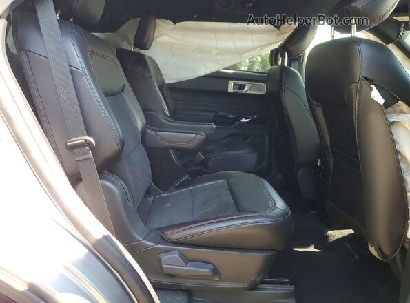 1FMSK8KH8RGA89739 2024 FORD EXPLORER Silver Սալոնի հետևի տեսք