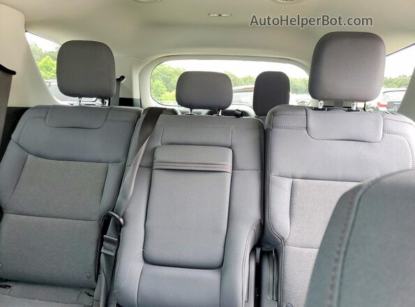 1FMUK7DH4TGB87285 2026 FORD EXPLORER Black Rear seats view